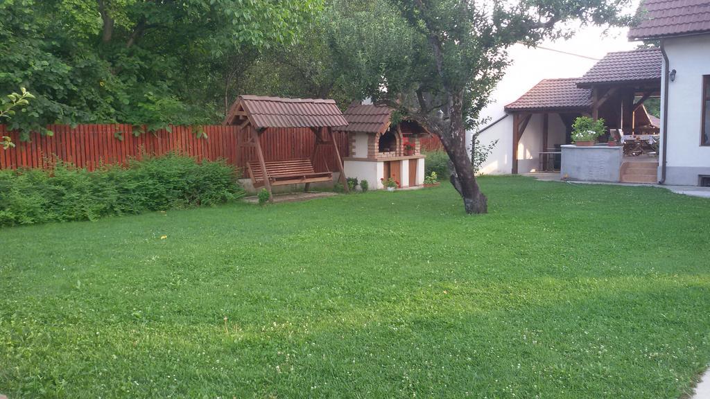 Casa Dancs Hotel Covasna Luaran gambar